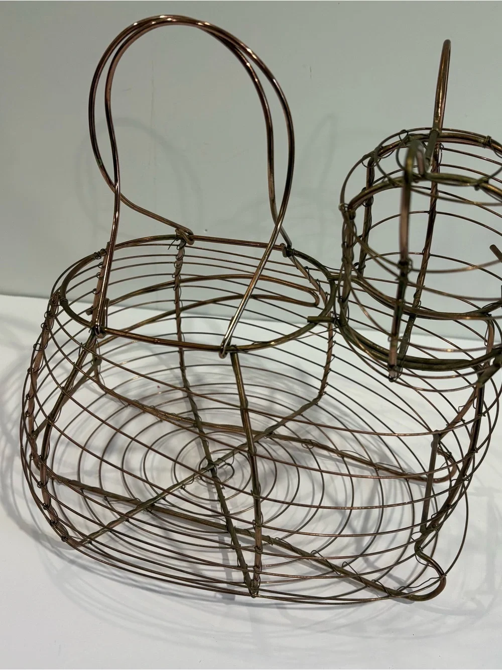 Vtg Copper Wire Cat Egg‎ Basket Kitsch 90’s Cottage Decor Country Farm Barn